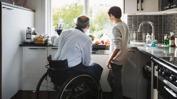 DWP PIP“轻触”审查解释了它如何影响你的付款