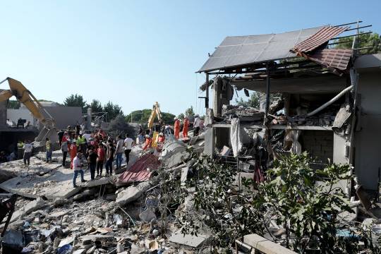 离别墨韵,从姓名艺术看分手后的转身与成长 离别墨韵,从姓名艺术看分手后的转身与成长