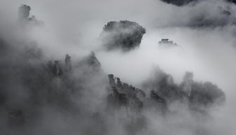 探索意境之美，韵味诗句与唯美短句图片的艺术交融